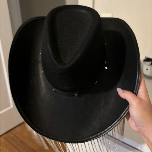 Trendy and Tipsy Selena Rhinestone Fringe Cowgirl Hat in Black - Picture 3 of 3